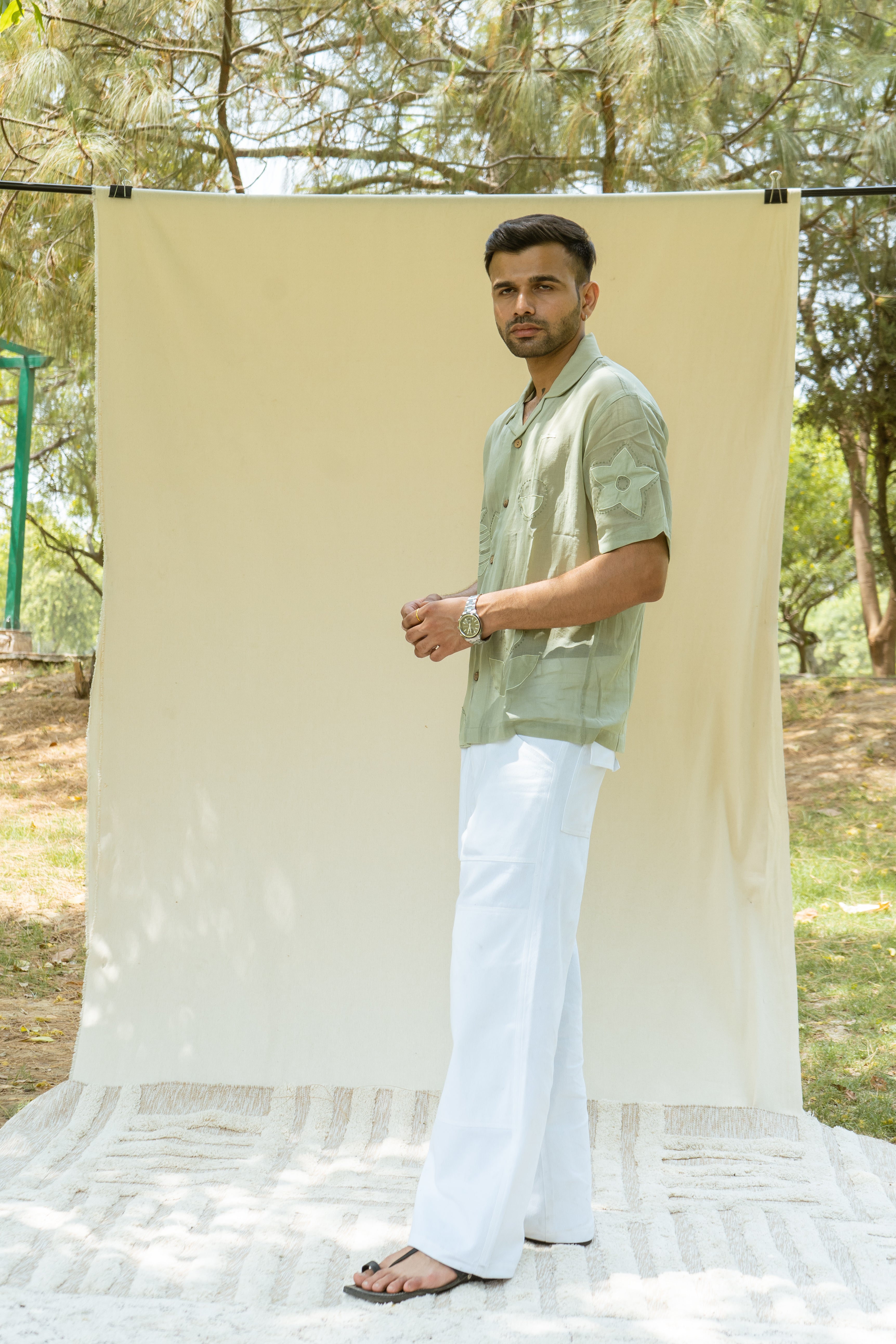Pista पिस्ता-Shirt